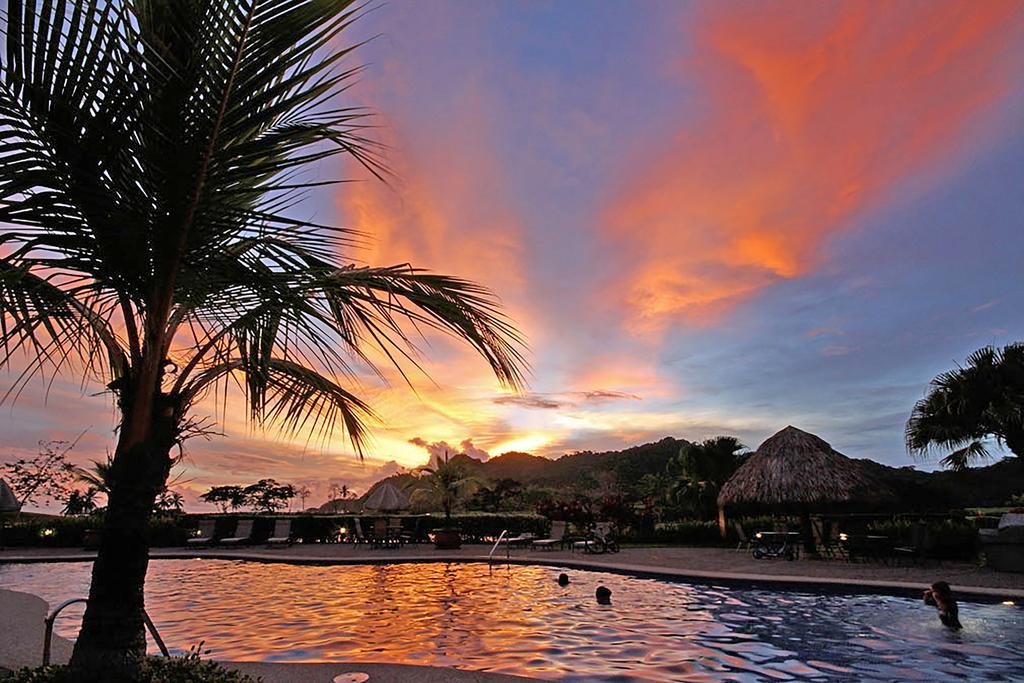 Hrg Condos At Los Suenos Jaco Bagian luar foto